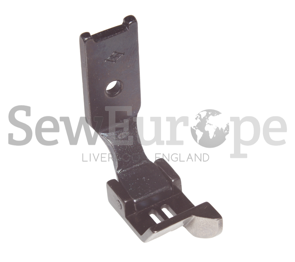 223773-1/8 TWIN NEEDLE EDGE GUIDE FOOT RIGHT