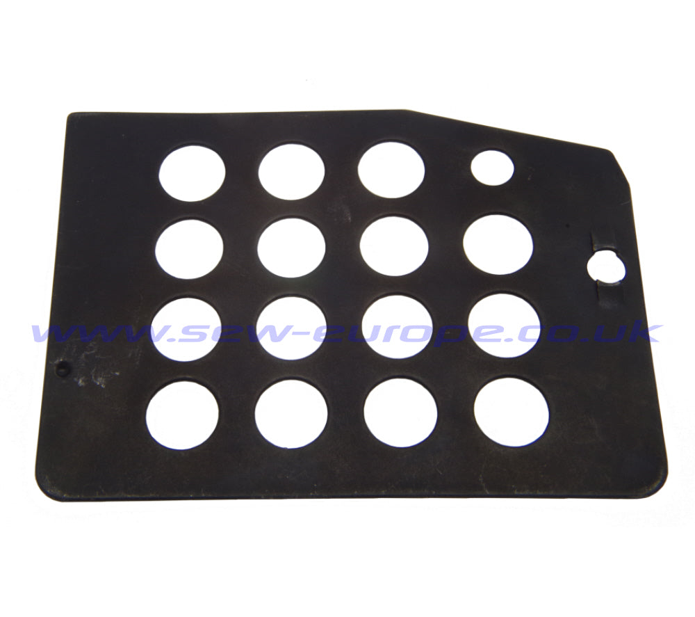 A102 BOTTOM COVER FOR AA-6