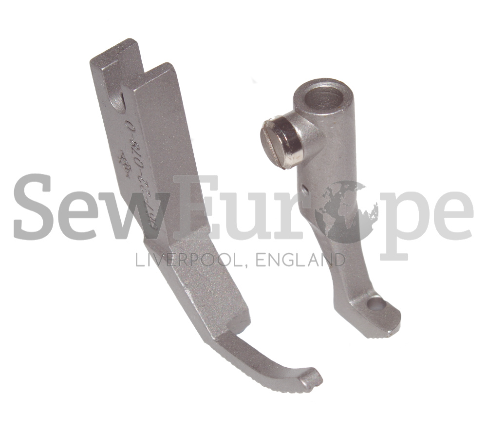 S67ZR RIGHT ZIP FEET SET ADLER