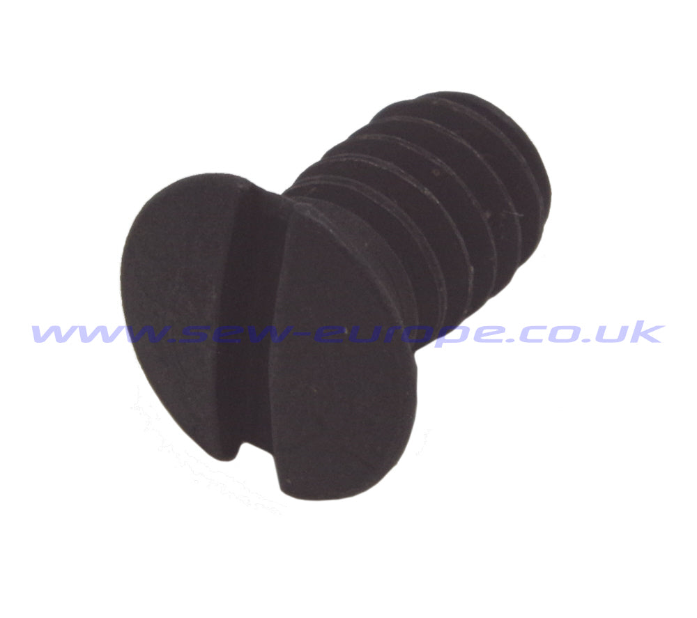 SA27 NEEDLE PLATE SCREW